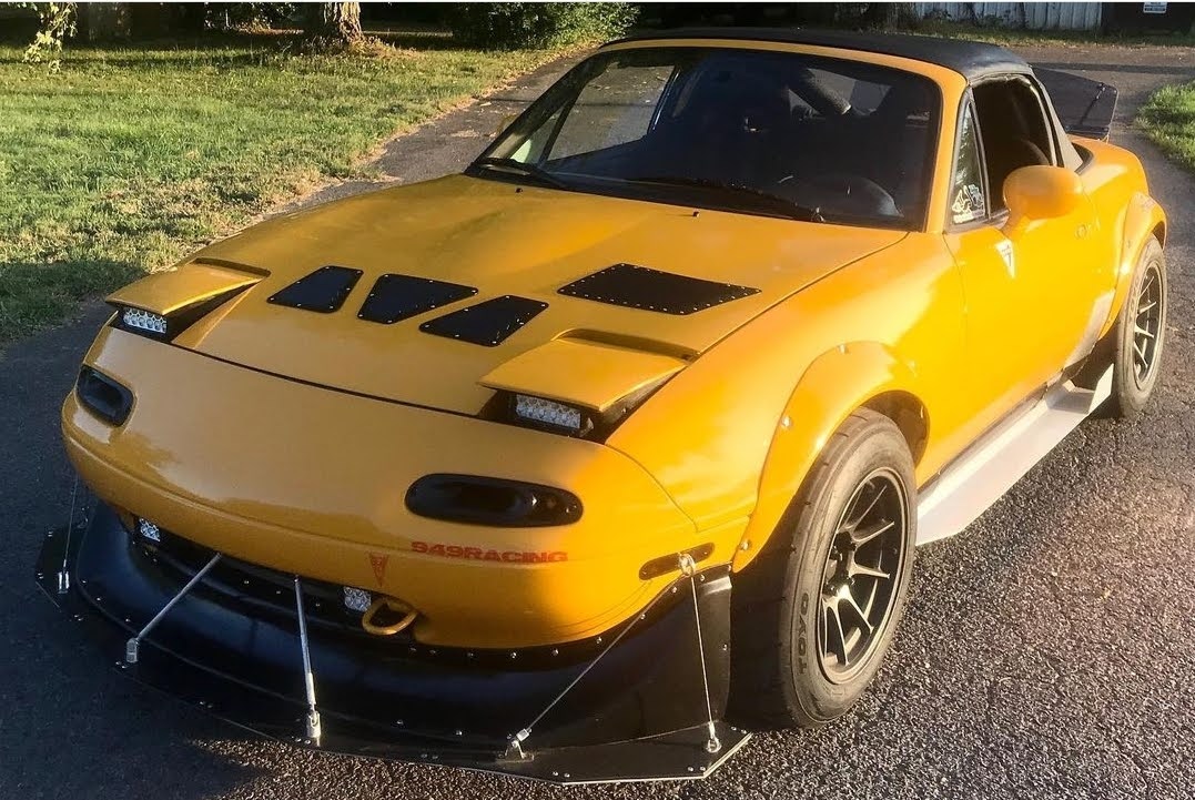 Mazda Miata NA 1990-1997 GVK Lip